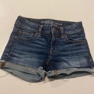 American Eagle Shortie Short Size 0
